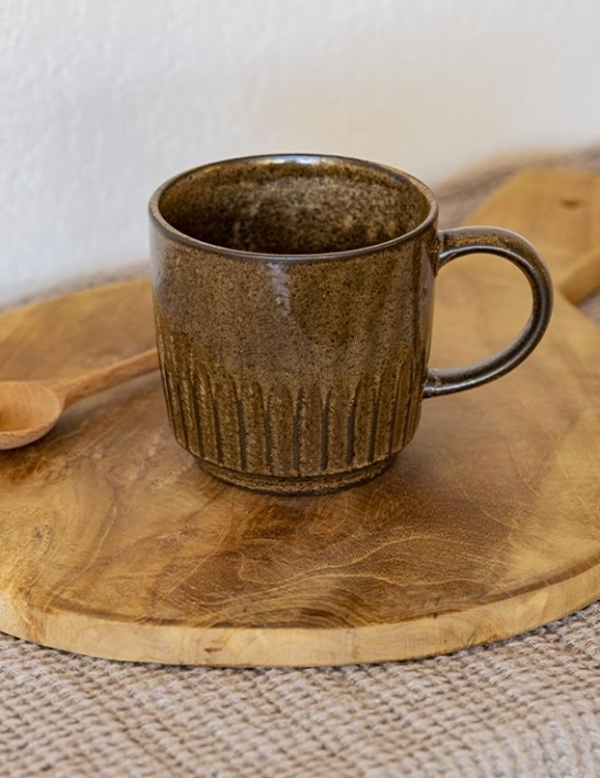 Mug en grès marron Madam Stoltz 