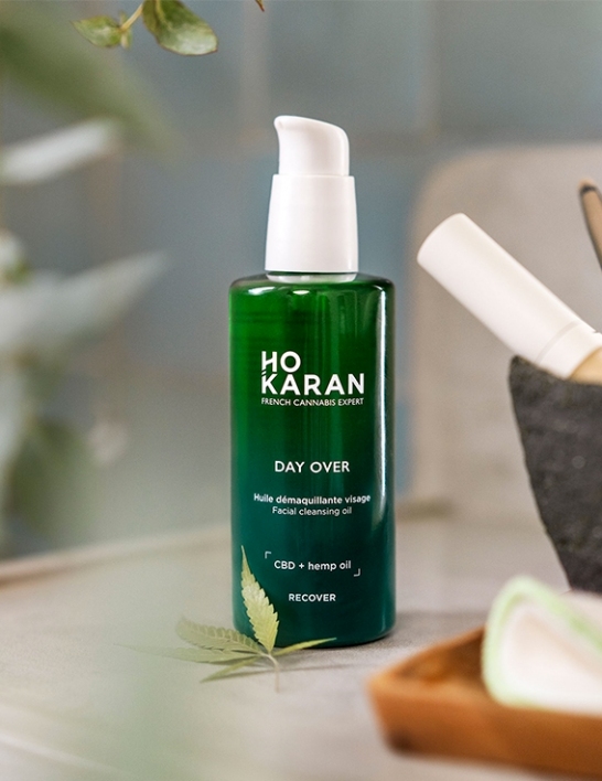 DAY OVER Huile démaquillante HO KARAN - 100 ml