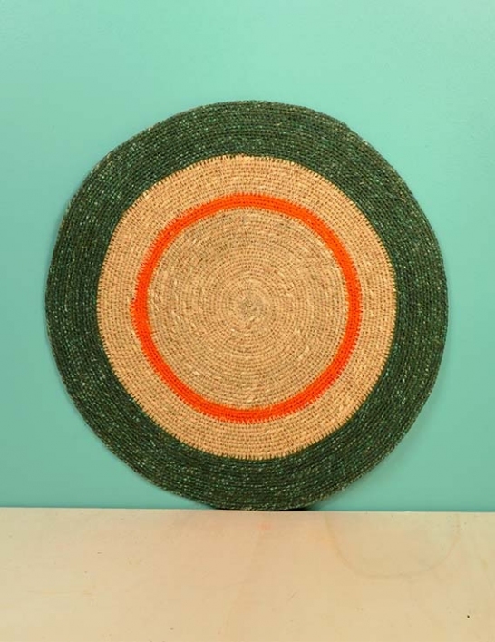 Le set de table rond en jacinthe d'eau éthique vert et orange Ø 39 cm - BAOBAB