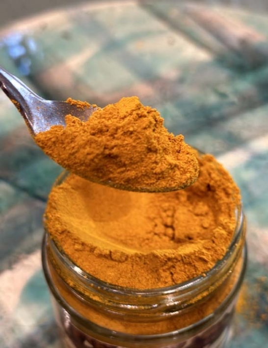 Poudre de curcuma créole de Guadeloupe artisanale