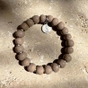 Bracelet en perles émaillées cappuccino - Simbi Haïti