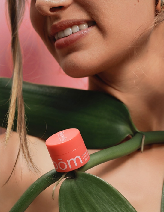 BÒM baume à lèvres réparateur calophyllum vanille - Maravilla Cosmétiques