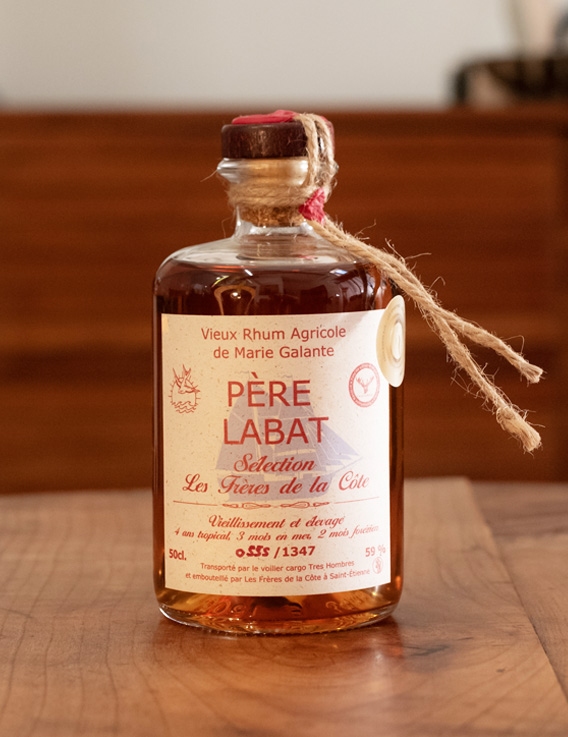 Flacon Rhum Vieux Père Labat x Les Frères de la Côte - ex Pineau des Charentes 50 cl à 59°