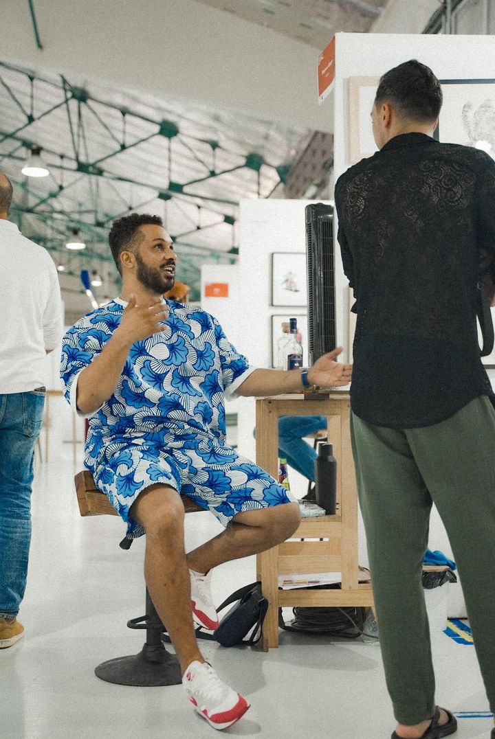 Awoz lors d'un salon d'exposition en Guadeloupe